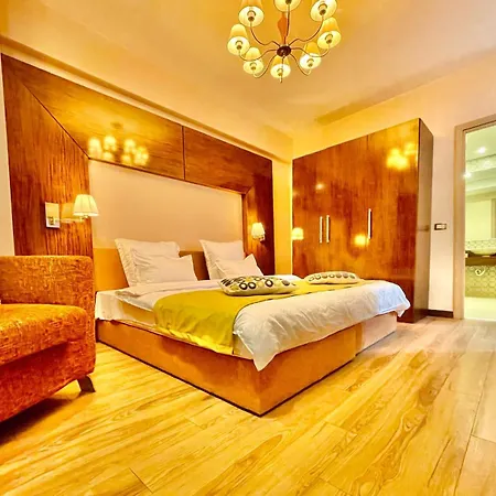 Royal Studio Apartment With A Perfect View - Yamaluxe-3